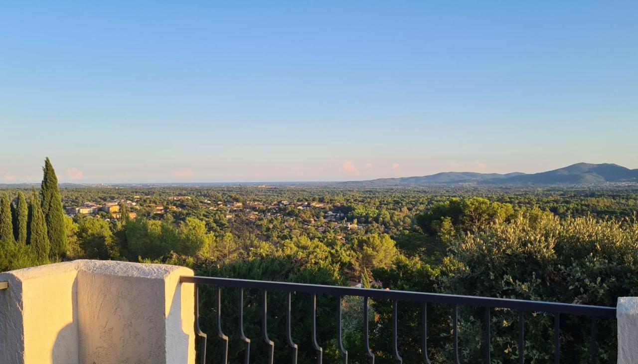 Corniche Du Paradis Roquebrune-sur Argens Luaran gambar