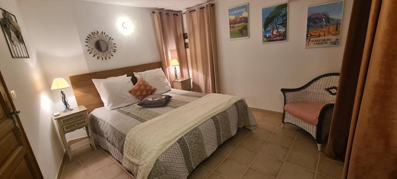 Corniche Du Paradis Roquebrune-sur Argens Luaran gambar