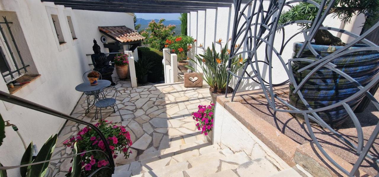 Corniche Du Paradis Roquebrune-sur Argens Luaran gambar
